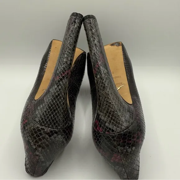 B Brian Atwood Savita Pump Size 9.5