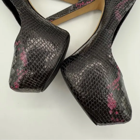 B Brian Atwood Savita Pump Size 9.5