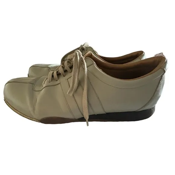 Bally Free Men’s Athletic Shoes Size Medium 10.5 E Beige Leather Chic Sneakers