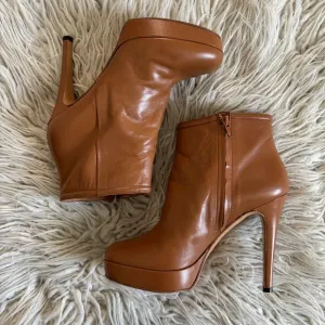 Barneys New York Co-op Becky Brown Tan Leather Platform Zip Up Ankle Boots Sz 40