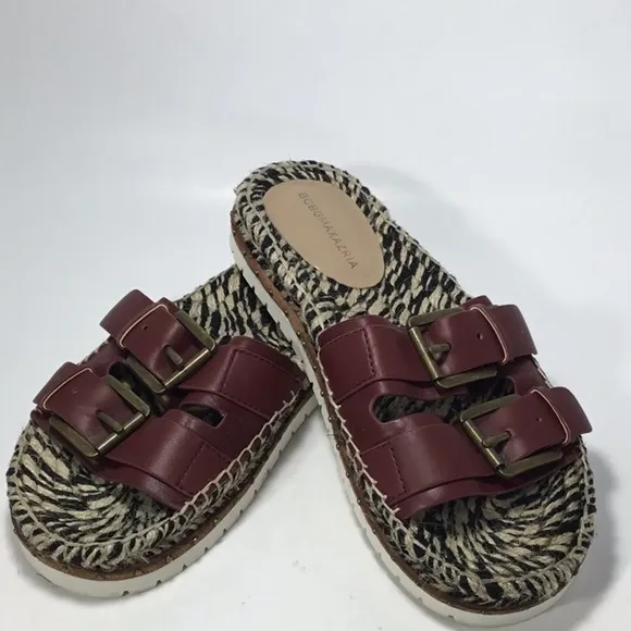BCBGMAXAZRIA Vintage MA-QUINCE Cranberry Zebra Print Sandals Size 6.5