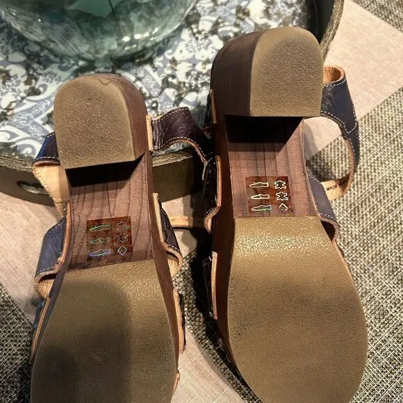 Bed Stu leather Platform heel Sandals Women's 7