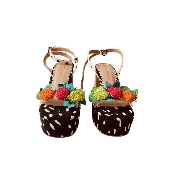 Betsey Johnson Women’s Sprite Heeled Sandals Black / White Size 9M preowned