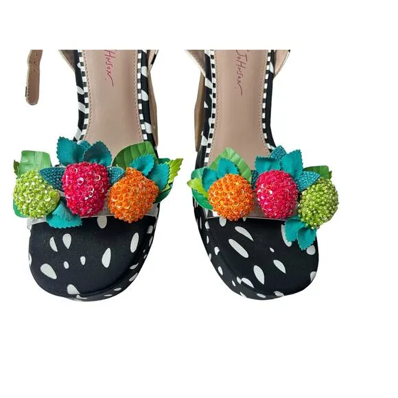 Betsey Johnson Women’s Sprite Heeled Sandals Black / White Size 9M preowned