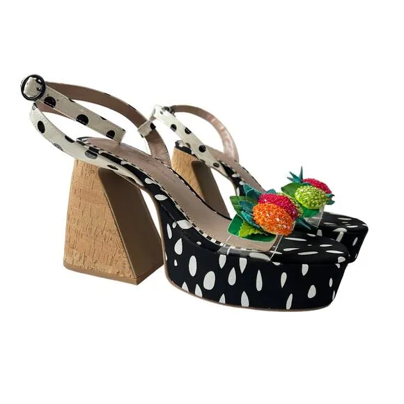 Betsey Johnson Women’s Sprite Heeled Sandals Black / White Size 9M preowned