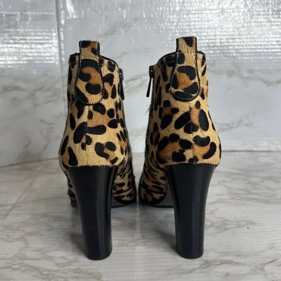 Beverly Feldman Leopard Print Calf Hair Ankle Boots size 9M mobwife festival