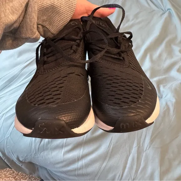 Big Kids Nike Air Max 270 Size 5Y