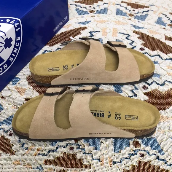 Birkenstock Arizona Cream Narrow Sandals with Double-Strap Design