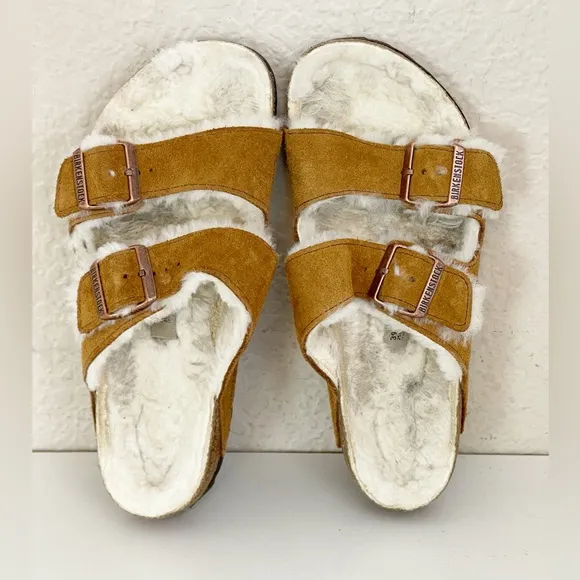 Birkenstock Arizona Shearling Slide Sandal. 8/39