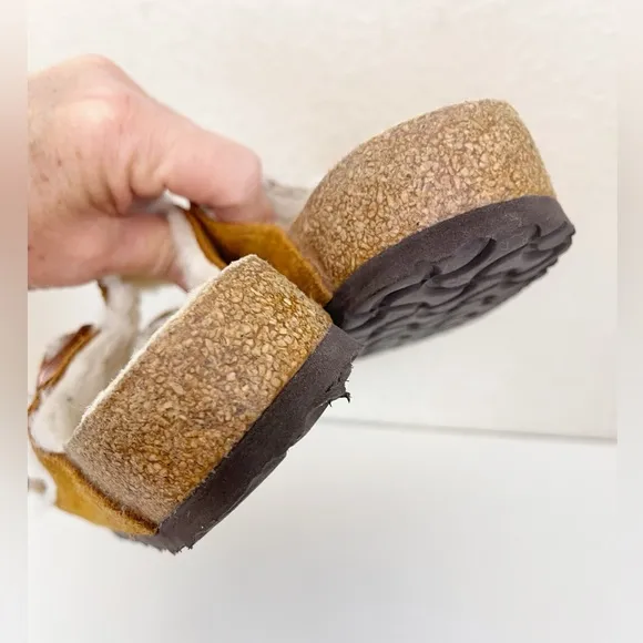 Birkenstock Arizona Shearling Slide Sandal. 8/39