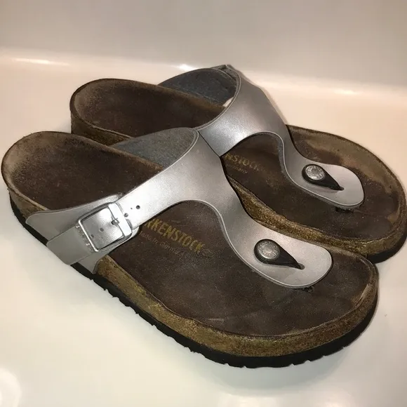 Birkenstock Women’s Gizeh Silver Birko-Flor Thong Sandals