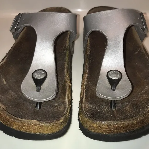 Birkenstock Women’s Gizeh Silver Birko-Flor Thong Sandals
