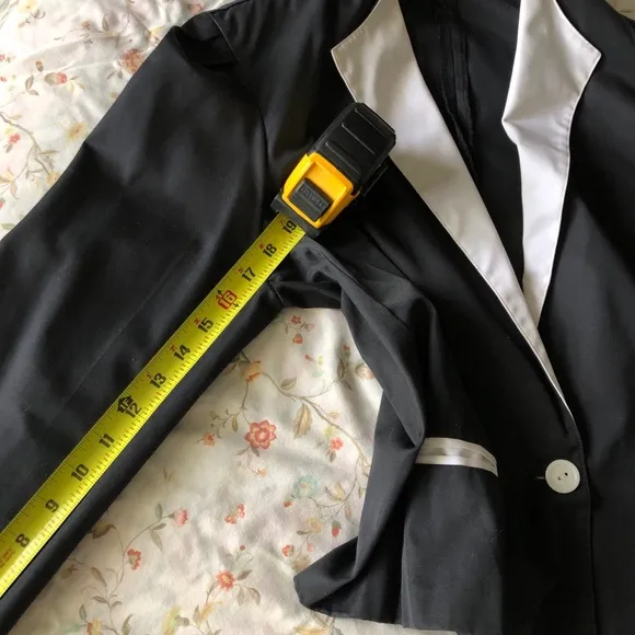 Black and white vintage skirt blazer suit set with a touch of glamour