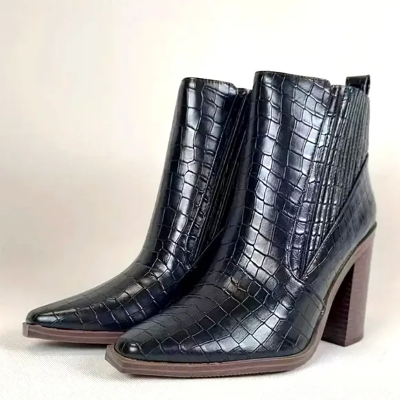 Black Croc-Embossed Ankle Boots Sz 10