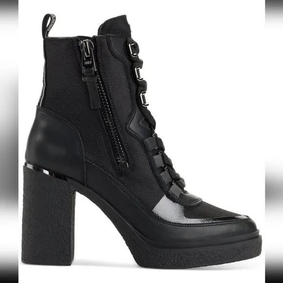 BLACK LEATHER ANKLE BOOTS SIZE 8.5