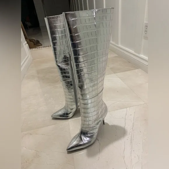 Black Suede Studio Silver Crocodile-Embossed Knee-High Boots Size 38.5