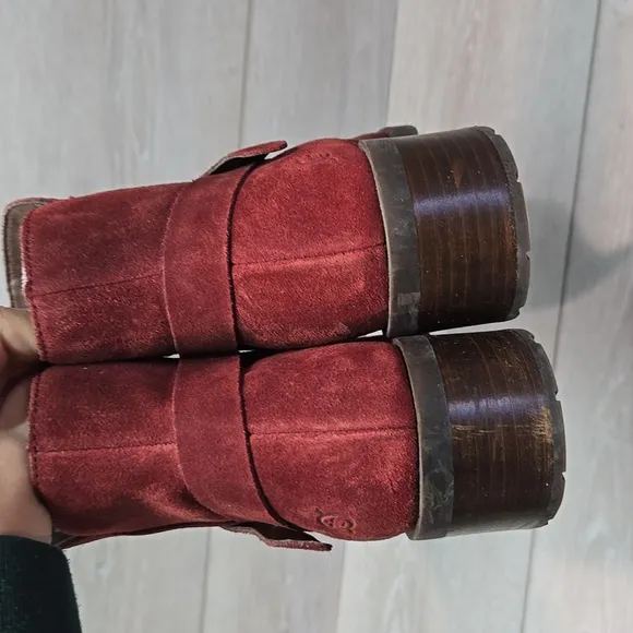 Born Women's  Red Suede Ankle Boots Shoes 8M