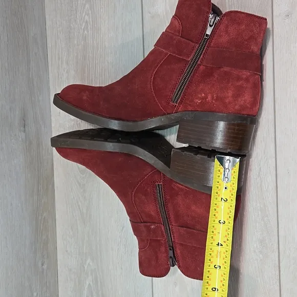 Born Women's  Red Suede Ankle Boots Shoes 8M