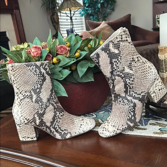 Brand New Free People Cecile Ankle Boot Genuine Leather Snakeskin Print 3&quot; Heel