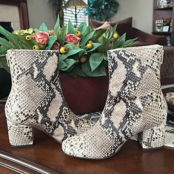 Brand New Free People Cecile Ankle Boot Genuine Leather Snakeskin Print 3&quot; Heel