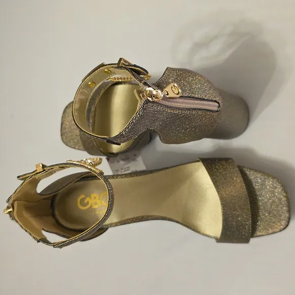 BRAND NEW GBG LOS ANGELES WOMENS PLATFORM OPEN TOE SANDALS
