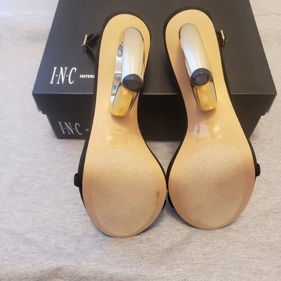 Brand New INC Aminah Abdul Jilllil Heels