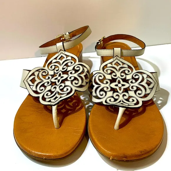 Brighton Lina White Leather With Buckle And Ankle Strap Sandals Boho