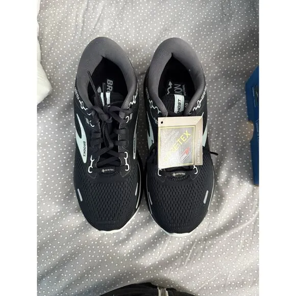 Brooks Ghost 14 GTX Sneaker Womens 7 Running Shoes NIB Brand New