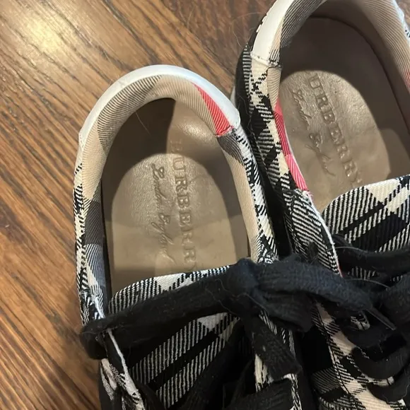 Burberry Black and White Athletic Shoes