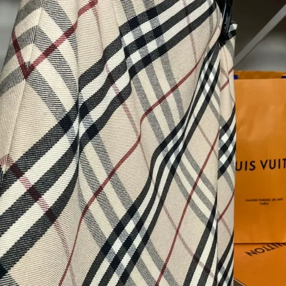 Burberry Vintage Nova Check A-Line Skirt - Size 0