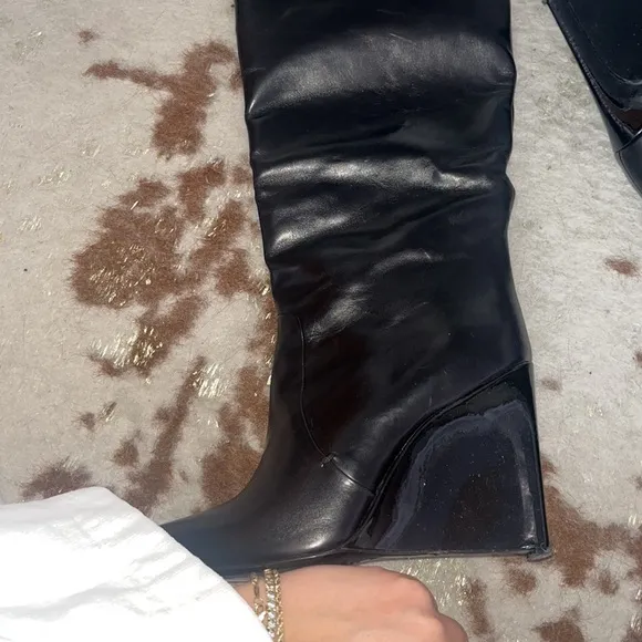 CALVIN KLIEN VINTAGE WEDGE BOOTS
