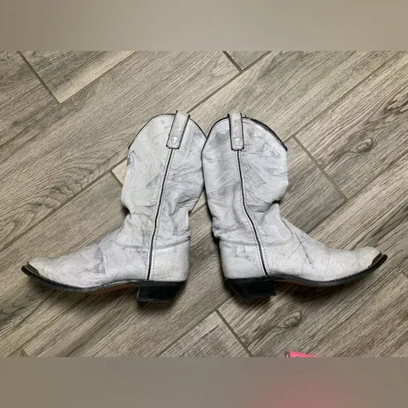 Capezio‎ 🩶 Vintage Leather Cowboy Boots