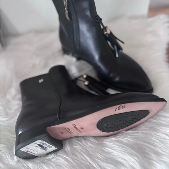 Capezzani Boardroom Chic Ankle Leather Boots with Tassel Detail