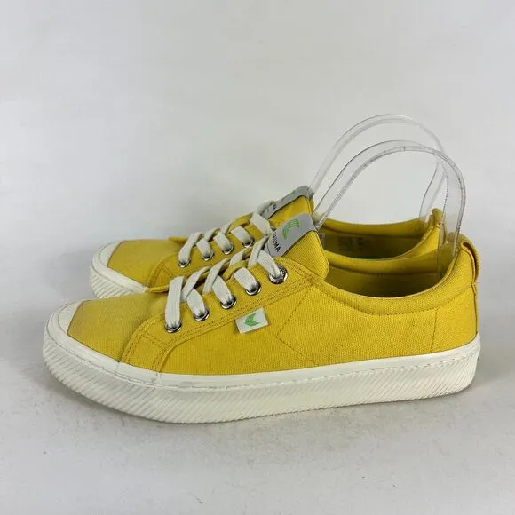 Cariuma Sneakers Women's 8.5 Yellow Lace Up Low Top Athletic Running Shoes