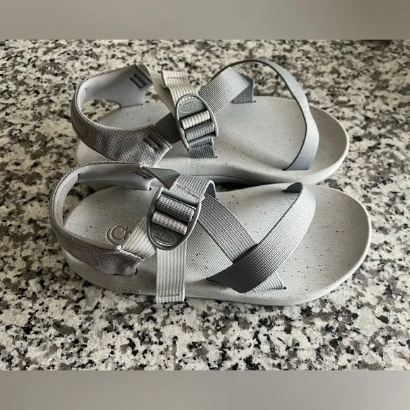 Chaco Men CushZ Extra Cushioned Sandal Shoes Size 11