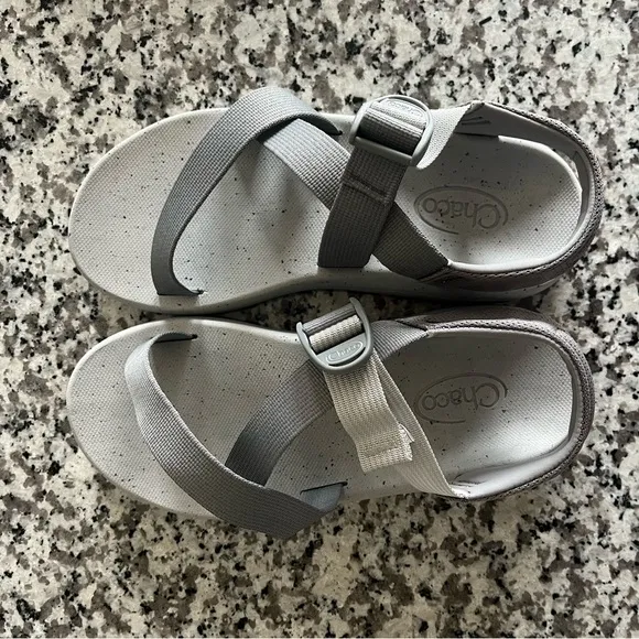 Chaco Men CushZ Extra Cushioned Sandal Shoes Size 11