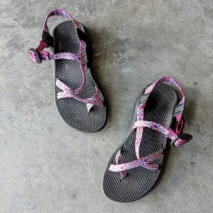 Chaco Women's Z/Cloud X2 Remix Sandals in Poplin Berry size 8