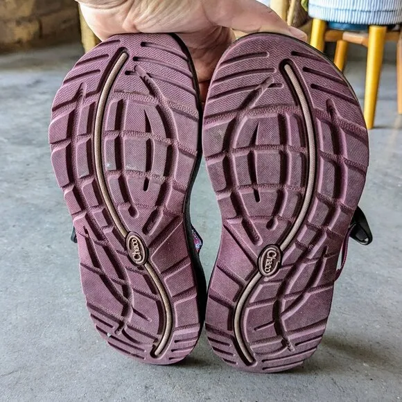 Chaco Women's Z/Cloud X2 Remix Sandals in Poplin Berry size 8