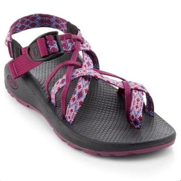 Chaco Women's Z/Cloud X2 Remix Sandals in Poplin Berry size 8