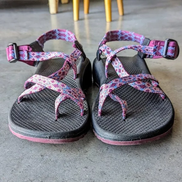 Chaco Women's Z/Cloud X2 Remix Sandals in Poplin Berry size 8
