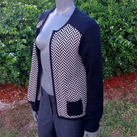 CHAPS LADIES BLACK/WHITE CARDIGAN FULL ZIP SWEATER