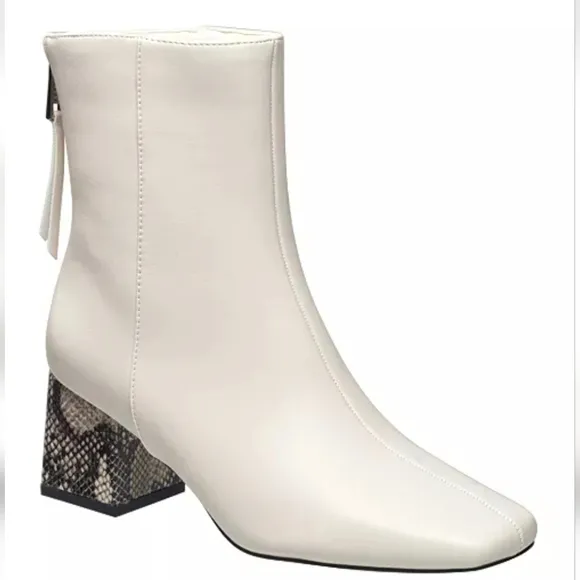 Chic White Ankle Boots with Snakeskin Block Heel