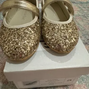 Children Chic Gold Glitter Dress Shoes