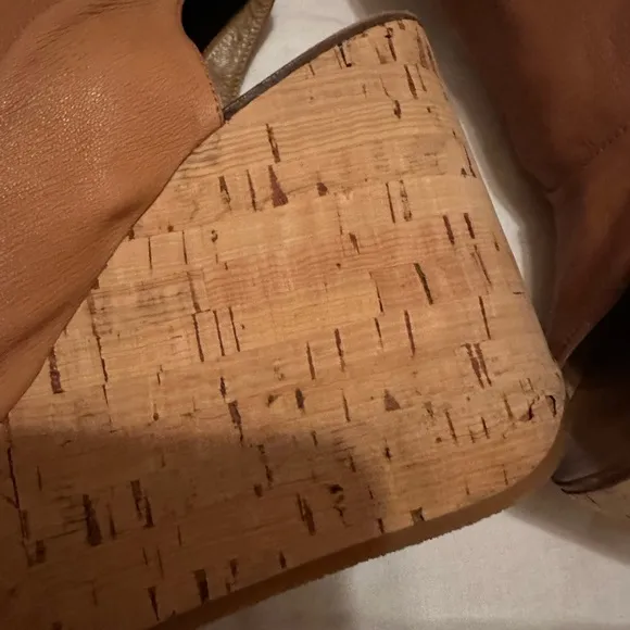 Chloe tan Wedge Ankle sandals