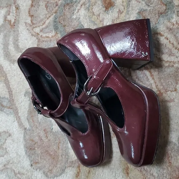Circus by Sam Edelman Kay platform Mary jane shoes