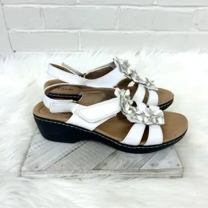 Clark’s Collection White Strappy Floral Sandals Size 10