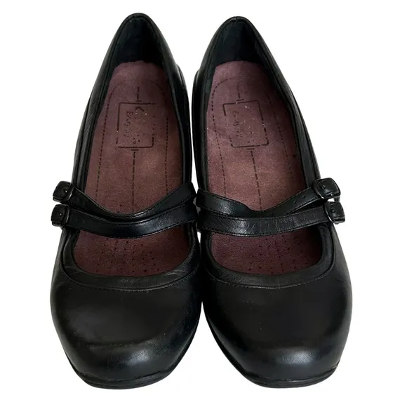 Clarks Leather Active Air Mary Jane Pumps with Double Straps - Size 6.5 - Black