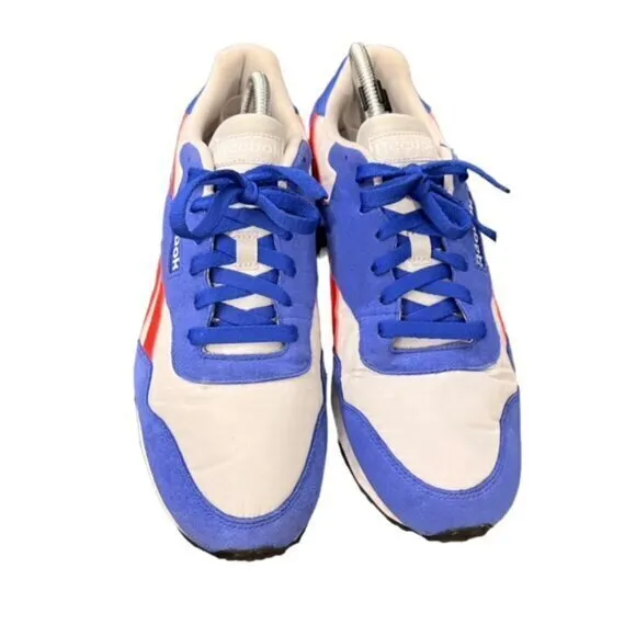 Classic Nylon Reebok’s  Suede Blue/White /Flash Red NWOB Size 10.5 Casual Preppy