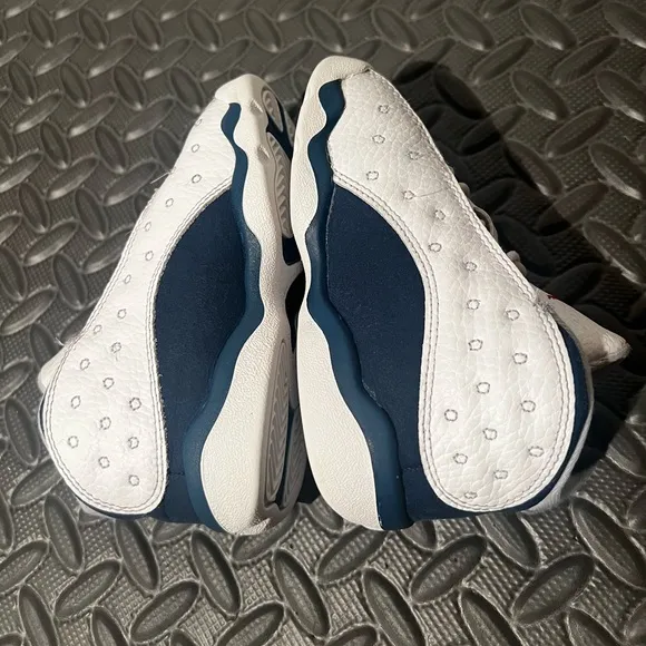 CLEAN Air Jordan 13 Retro French Blue size 8c Toddler shoes