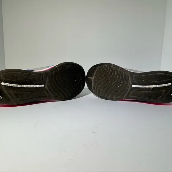 Clove Healthcare Shoes Size 6.5 Stylish Multicolor Sneakers